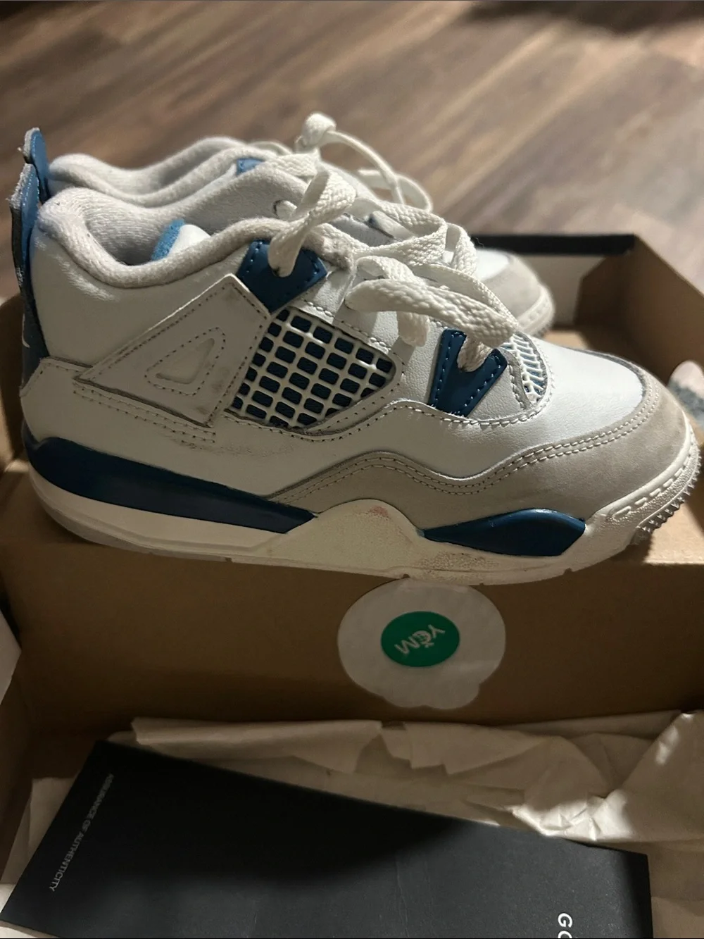 Jordan comfortable white
